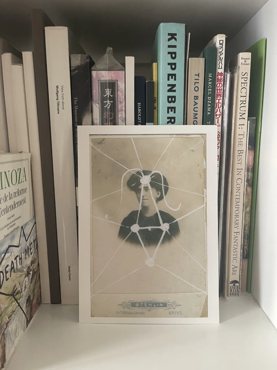 Femme stellaire (Stellar Woman), white version, 5 ex. + 1 EA – Image 2